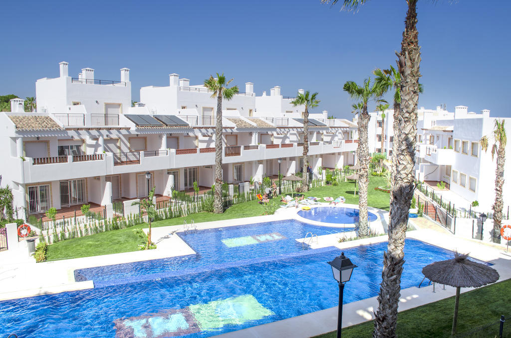 Residencial Linnea Sol By Mar Holidays Orihuela Ruang foto